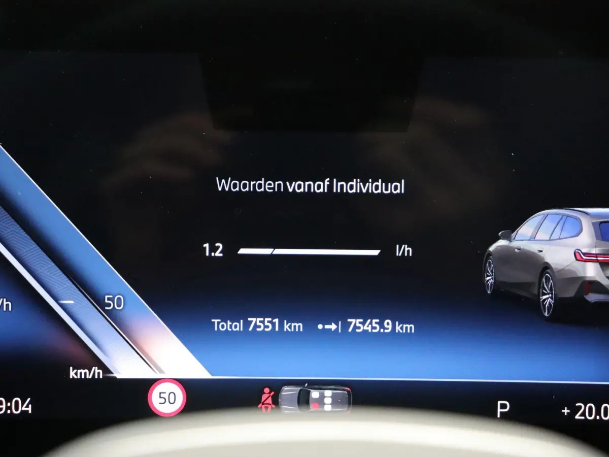 520i M Sportpakket | Trekhaak | Driving Assistant Plus | Harman Kardon | 20"