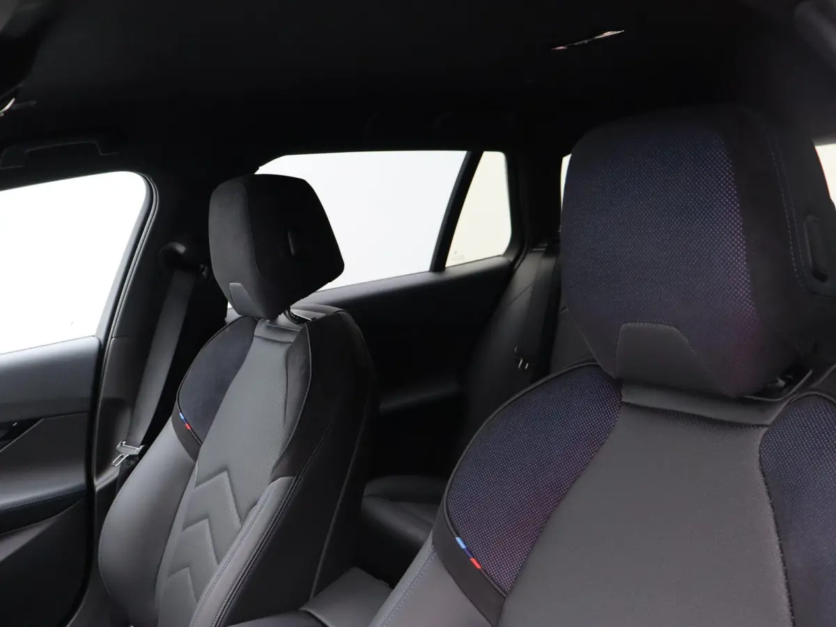 520i M Sportpakket | Trekhaak | Driving Assistant Plus | Harman Kardon | 20"
