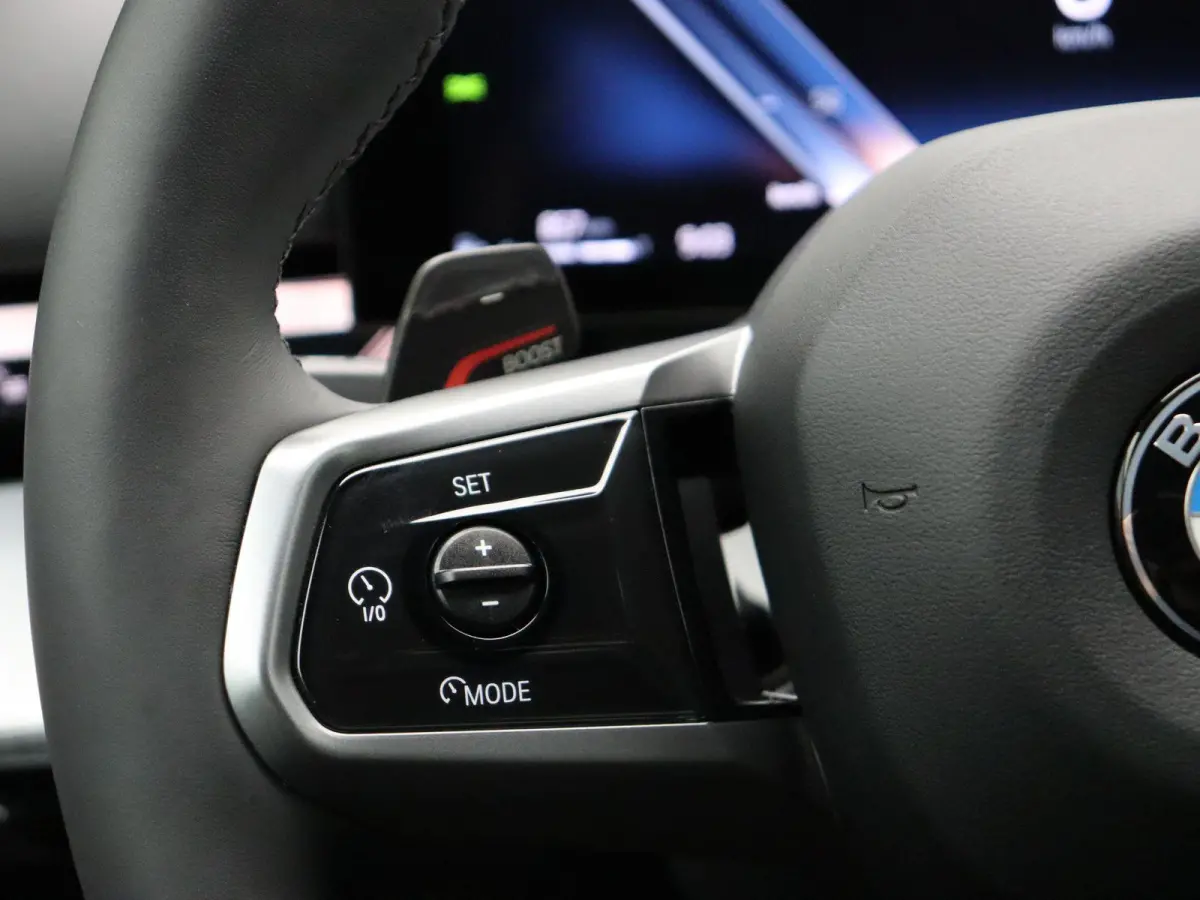 520i M Sportpakket | Trekhaak | Driving Assistant Plus | Harman Kardon | 20"