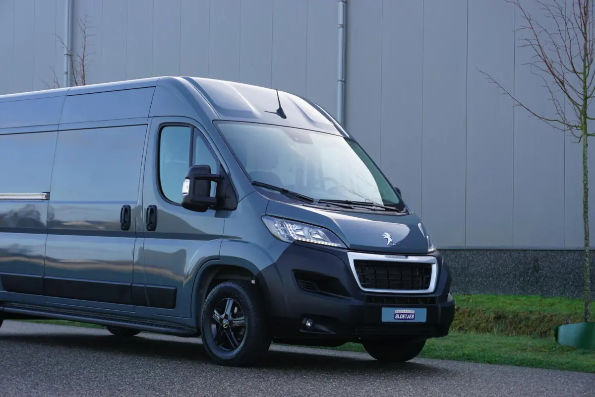 2.2 BlueHDi 140 L3H2 3.5t in Topstaat |2e airbag |BPM voordeel |Navi |Carplay |Climate |Cruise |Parkeersensoren |3500 KG |140 pk |Mooie camperbasis