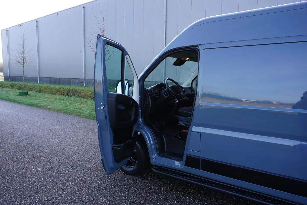 2.2 BlueHDi 140 L3H2 3.5t in Topstaat |2e airbag |BPM voordeel |Navi |Carplay |Climate |Cruise |Parkeersensoren |3500 KG |140 pk |Mooie camperbasis