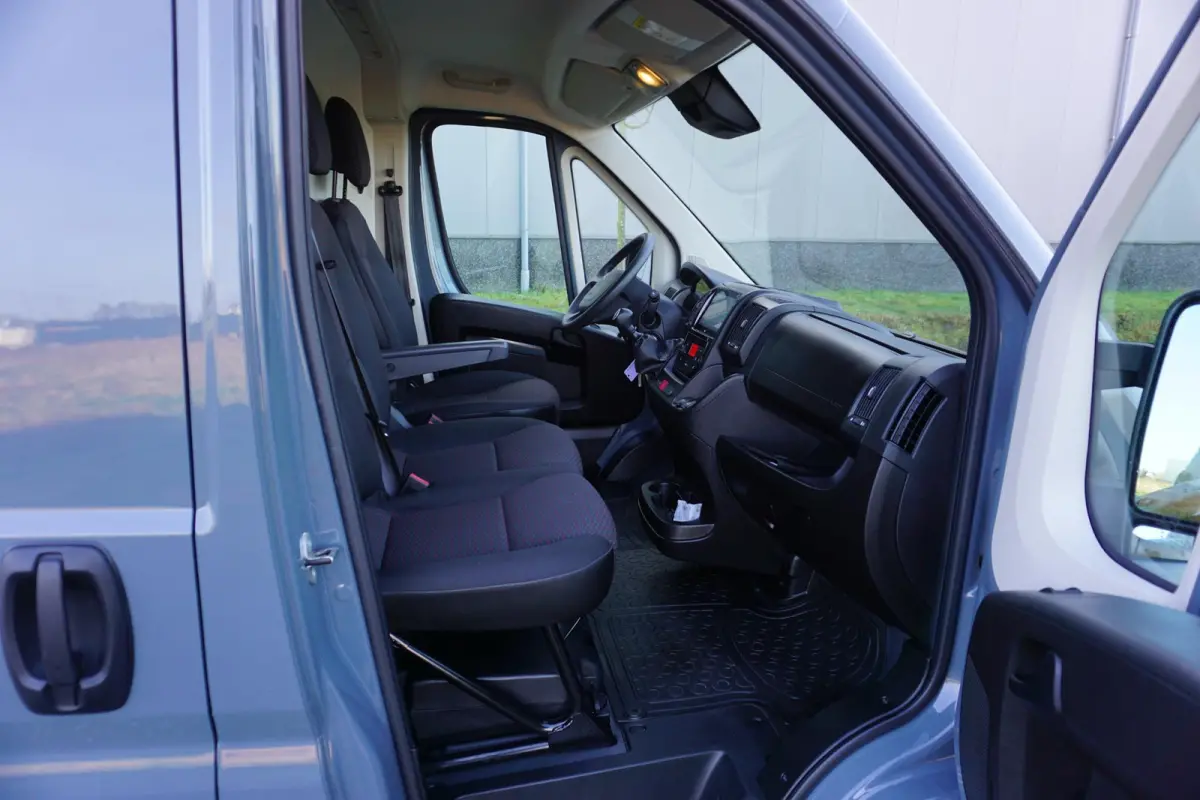 2.2 BlueHDi 140 L3H2 3.5t in Topstaat |2e airbag |BPM voordeel |Navi |Carplay |Climate |Cruise |Parkeersensoren |3500 KG |140 pk |Mooie camperbasis