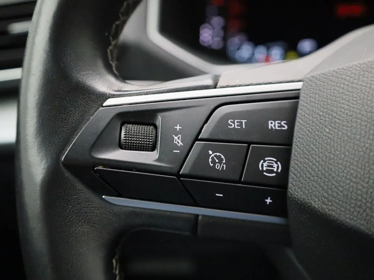 1.5 TSI Style AUTOMAAT | CAMERA | NAVIGATIE | APPLE CARPLAY | VIRTUEEL | CRUISE | DAB | LMV | PDC | 12 MAANDEN BOVAG GARANTIE |