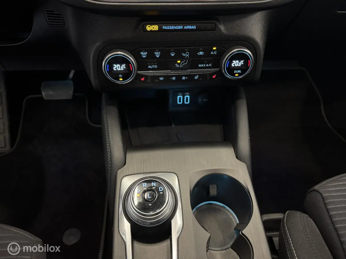1.0 EcoBoost Titanium X Business, FULL LED