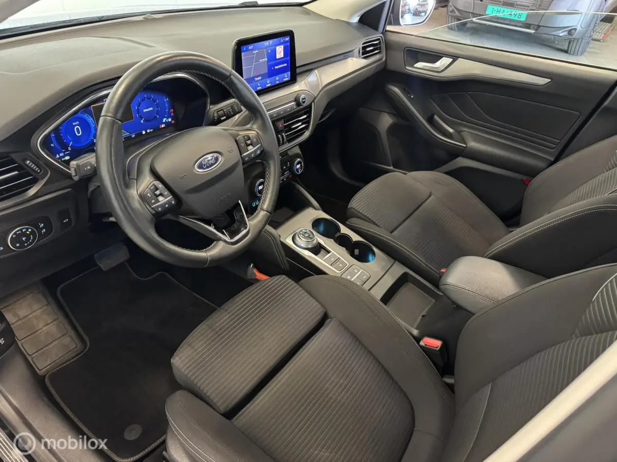 1.0 EcoBoost Titanium X Business, FULL LED