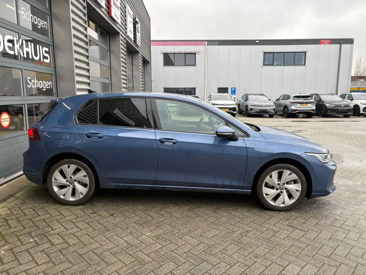 1.5 eHybrid 204 pk Life Edition PHEV | Trekhaak | Winter en Multimedia pakket |