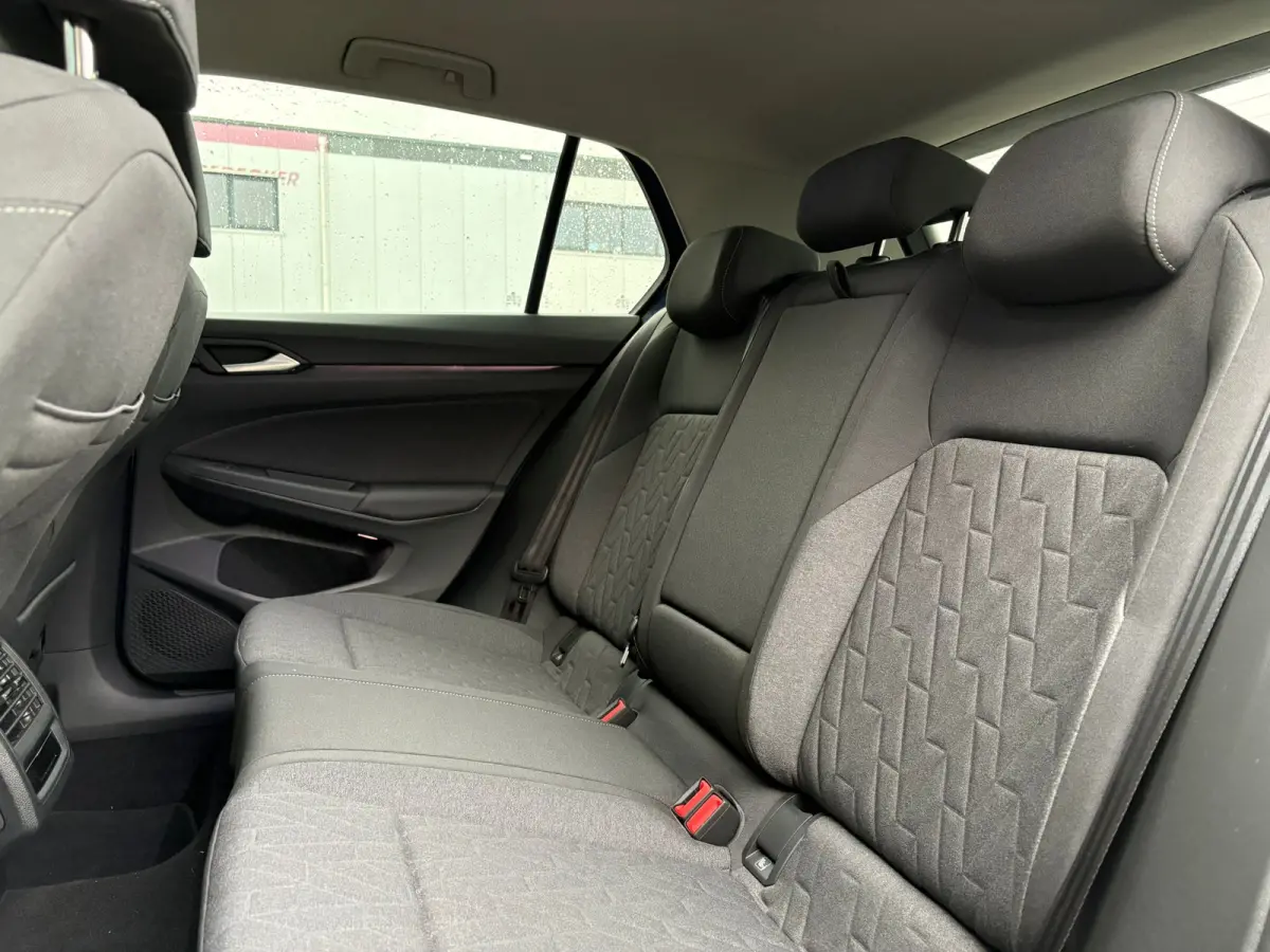 1.5 eHybrid 204 pk Life Edition PHEV | Trekhaak | Winter en Multimedia pakket |