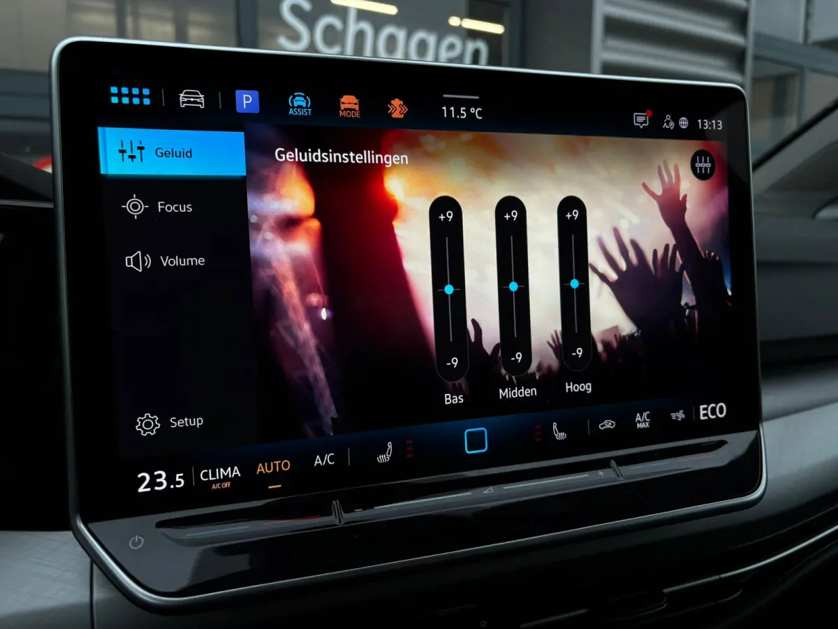 1.5 eHybrid 204 pk Life Edition PHEV | Trekhaak | Winter en Multimedia pakket |