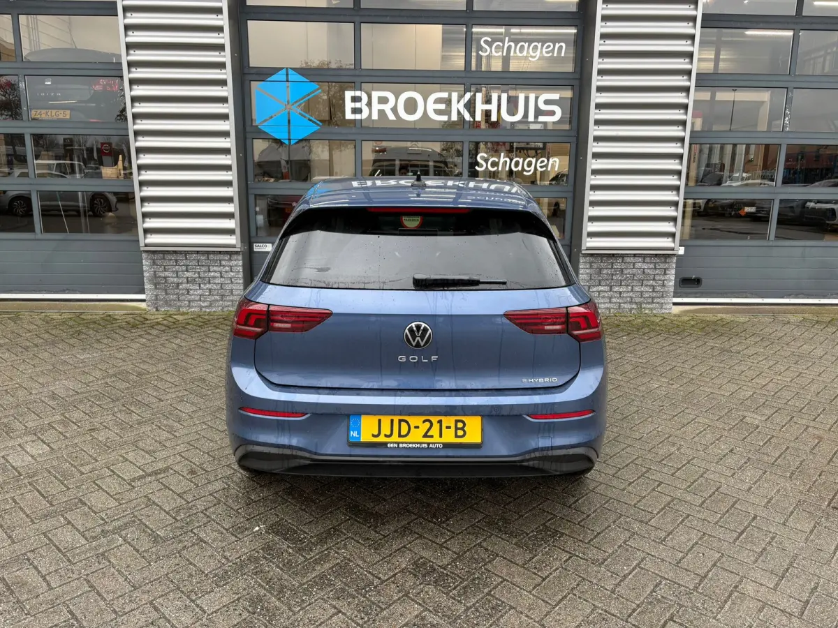 1.5 eHybrid 204 pk Life Edition PHEV | Trekhaak | Winter en Multimedia pakket |