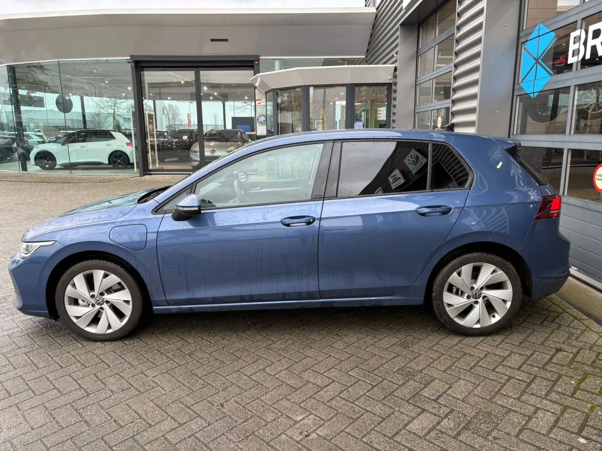 1.5 eHybrid 204 pk Life Edition PHEV | Trekhaak | Winter en Multimedia pakket |
