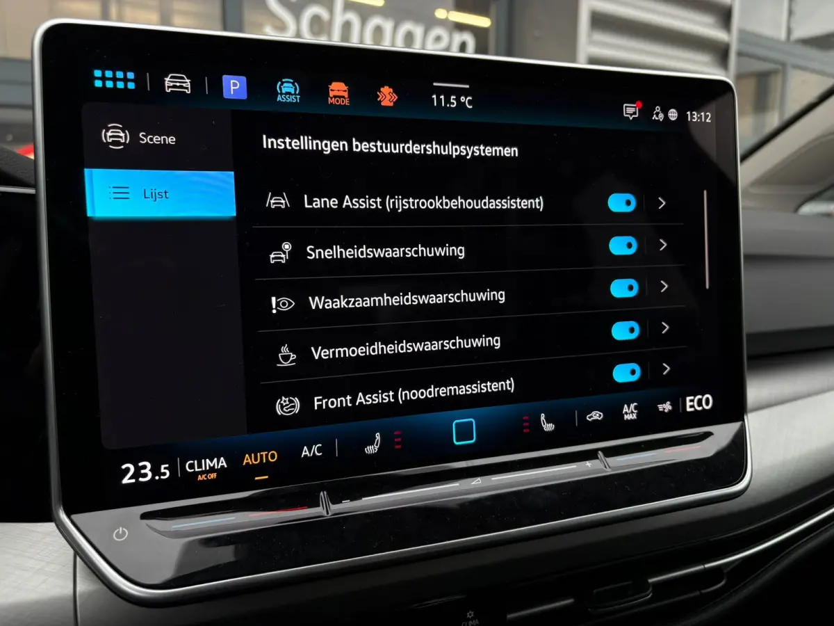 1.5 eHybrid 204 pk Life Edition PHEV | Trekhaak | Winter en Multimedia pakket |