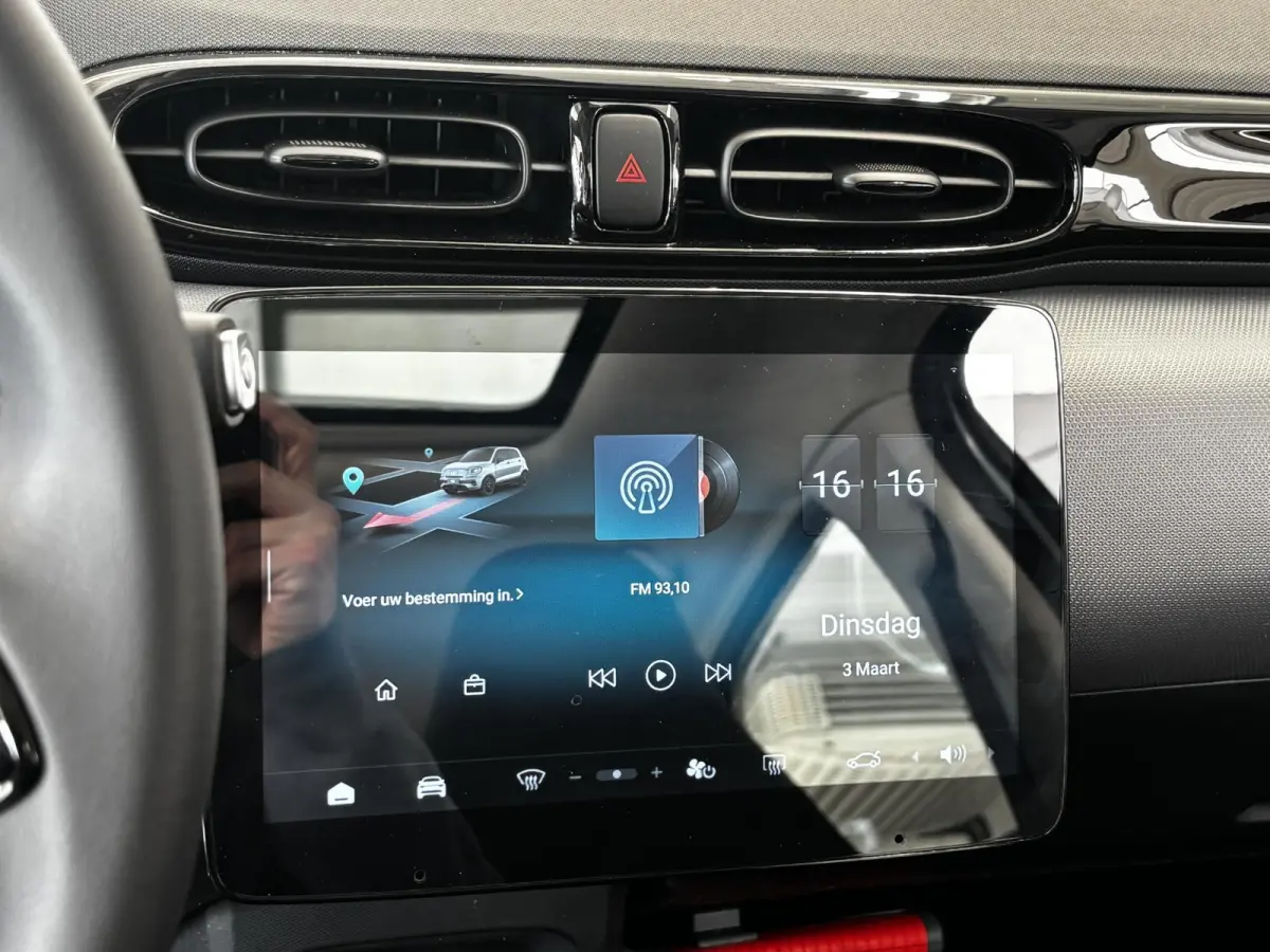 Design 37.3 kWh Navigatie
