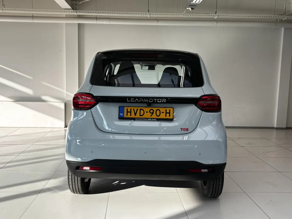 Design 37.3 kWh Navigatie