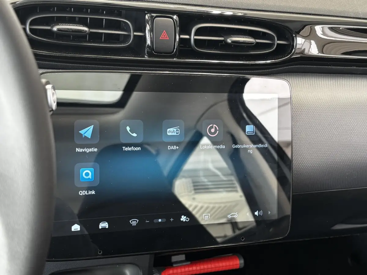 Design 37.3 kWh Navigatie