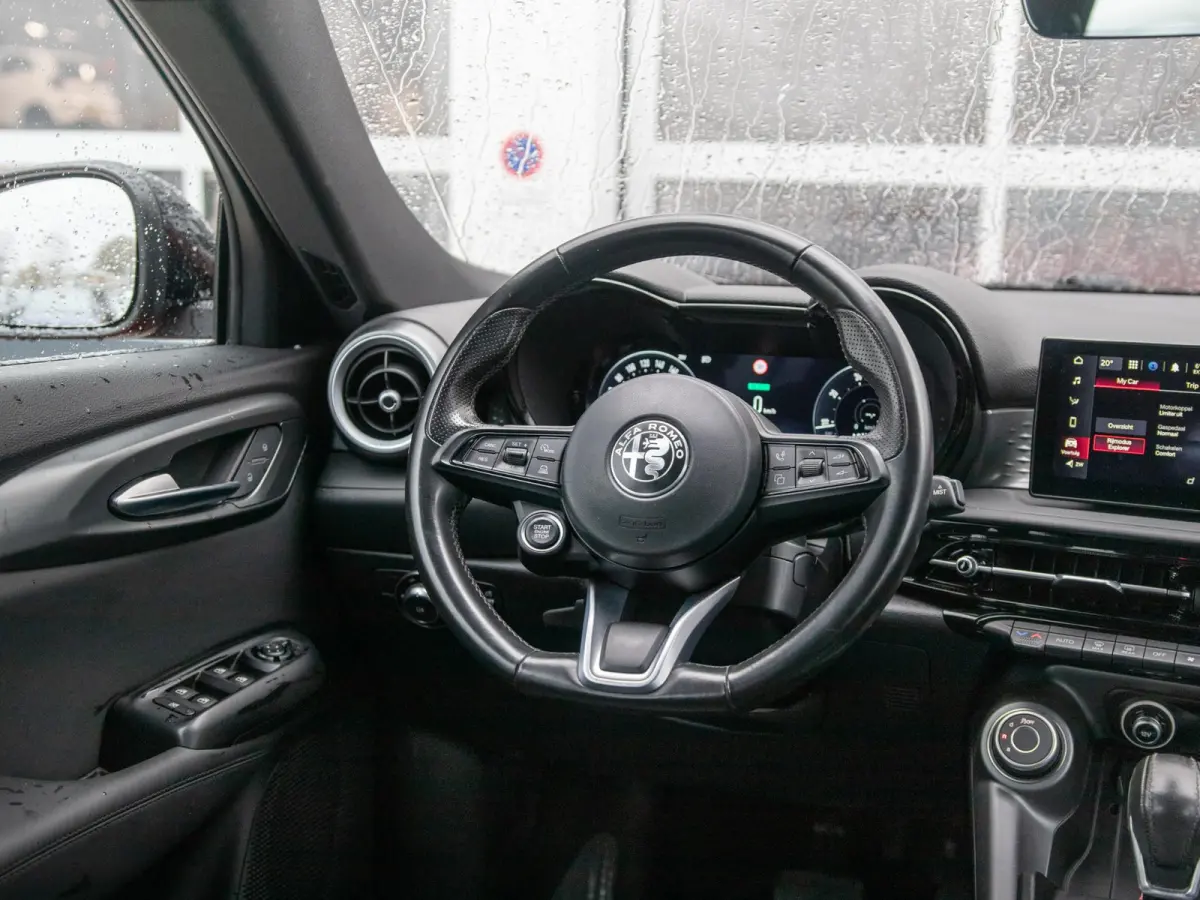1.5 Turbo 168pk Hybrid Sprint | Clima | Adapt. Cruise | Apple Carplay | Keyless | Navi | PDC