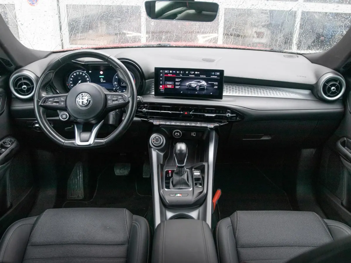 1.5 Turbo 168pk Hybrid Sprint | Clima | Adapt. Cruise | Apple Carplay | Keyless | Navi | PDC