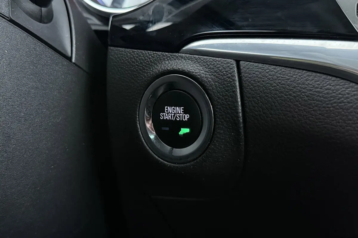 1.4 Innovation | Trekhaak | Org NL | Sportstoelen | CarPlay | Camera | Keyless |