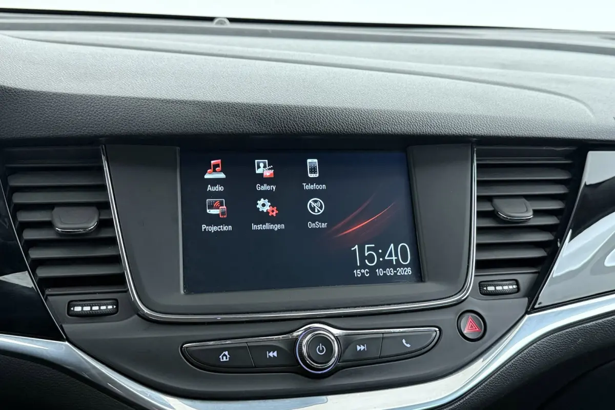 1.4 Innovation | Trekhaak | Org NL | Sportstoelen | CarPlay | Camera | Keyless |