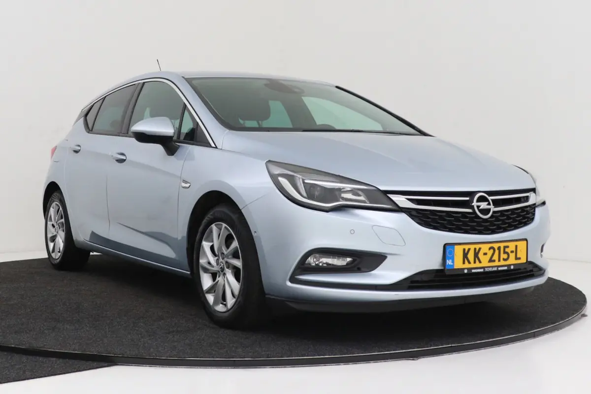 1.4 Innovation | Trekhaak | Org NL | Sportstoelen | CarPlay | Camera | Keyless |