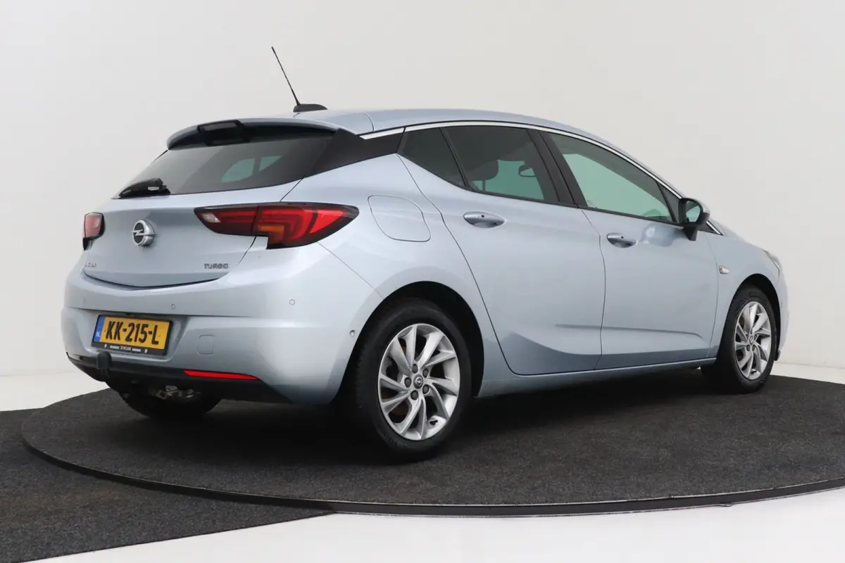 1.4 Innovation | Trekhaak | Org NL | Sportstoelen | CarPlay | Camera | Keyless |