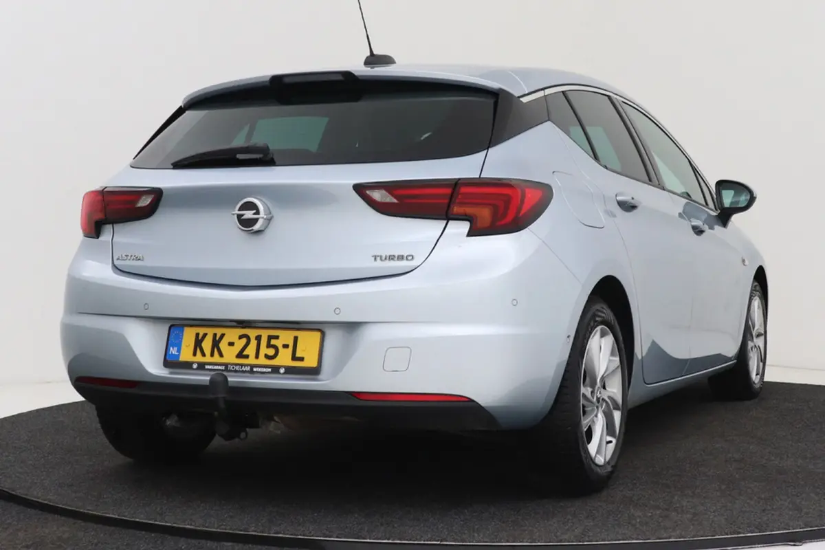 1.4 Innovation | Trekhaak | Org NL | Sportstoelen | CarPlay | Camera | Keyless |