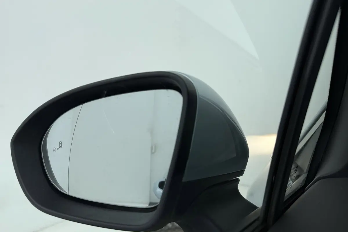 1.4 Innovation | Trekhaak | Org NL | Sportstoelen | CarPlay | Camera | Keyless |