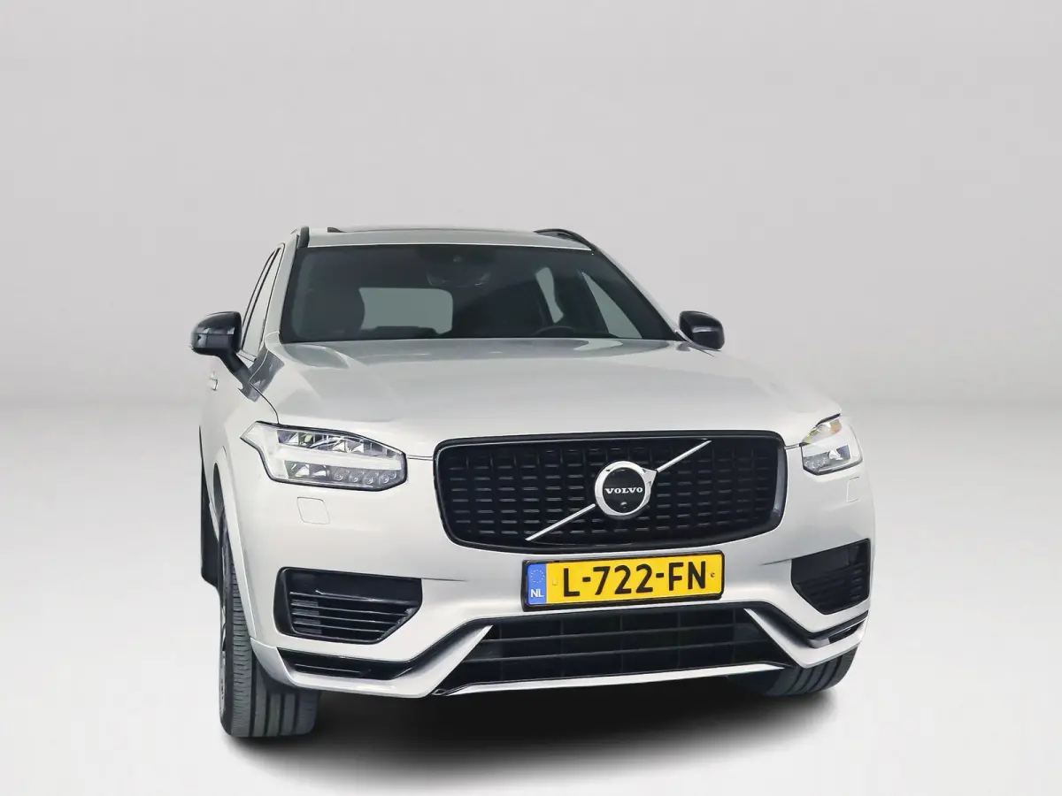 T8 Recharge AWD R-Design | Panoramadak | 360° camera | Luchtvering | Harman Kardon | Head-up Display | Stoel- en Stuurverwarming | Trekhaak