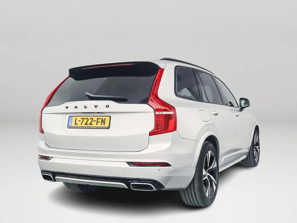 T8 Recharge AWD R-Design | Panoramadak | 360° camera | Luchtvering | Harman Kardon | Head-up Display | Stoel- en Stuurverwarming | Trekhaak