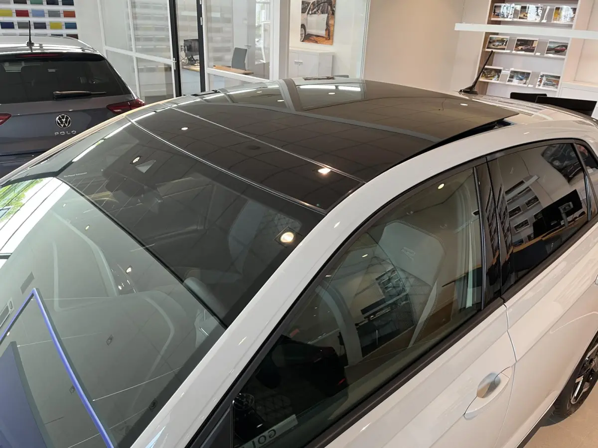 1.0 TSI R-Line Edition Panoramadak | Stoelverwarming | Adaptive Cruise Control | Carplay | Getint Glas | Climate Control | Parkeersensoren V+A |
