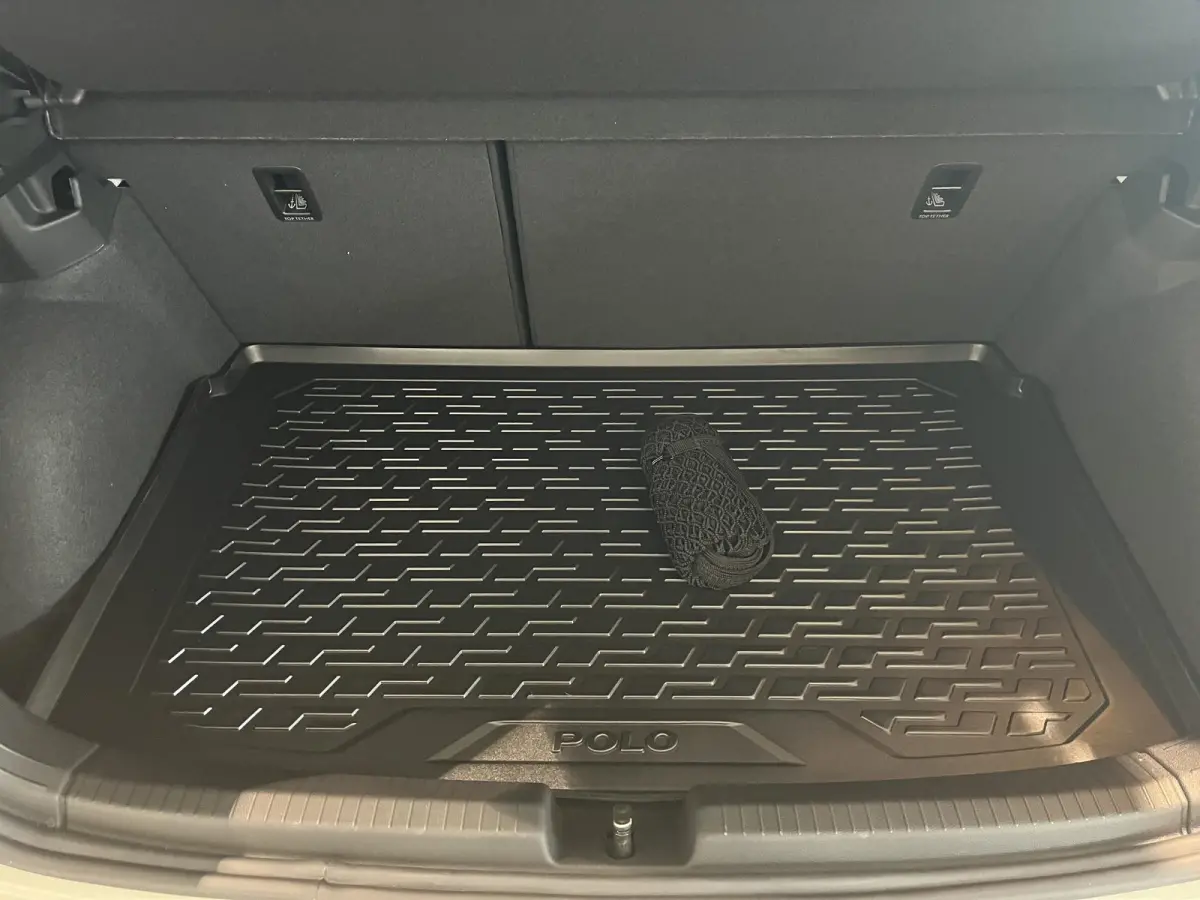 1.0 TSI R-Line Edition Panoramadak | Stoelverwarming | Adaptive Cruise Control | Carplay | Getint Glas | Climate Control | Parkeersensoren V+A |