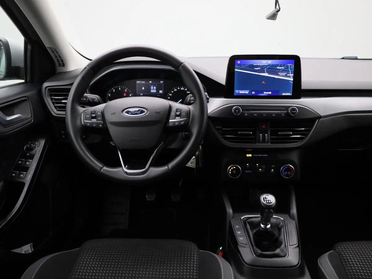 1.0 EcoBoost Hybrid Connected | Apple Carplay / Android Auto | LED Koplampen | Parkeersensoren | Multifunctioneel Stuurwiel |