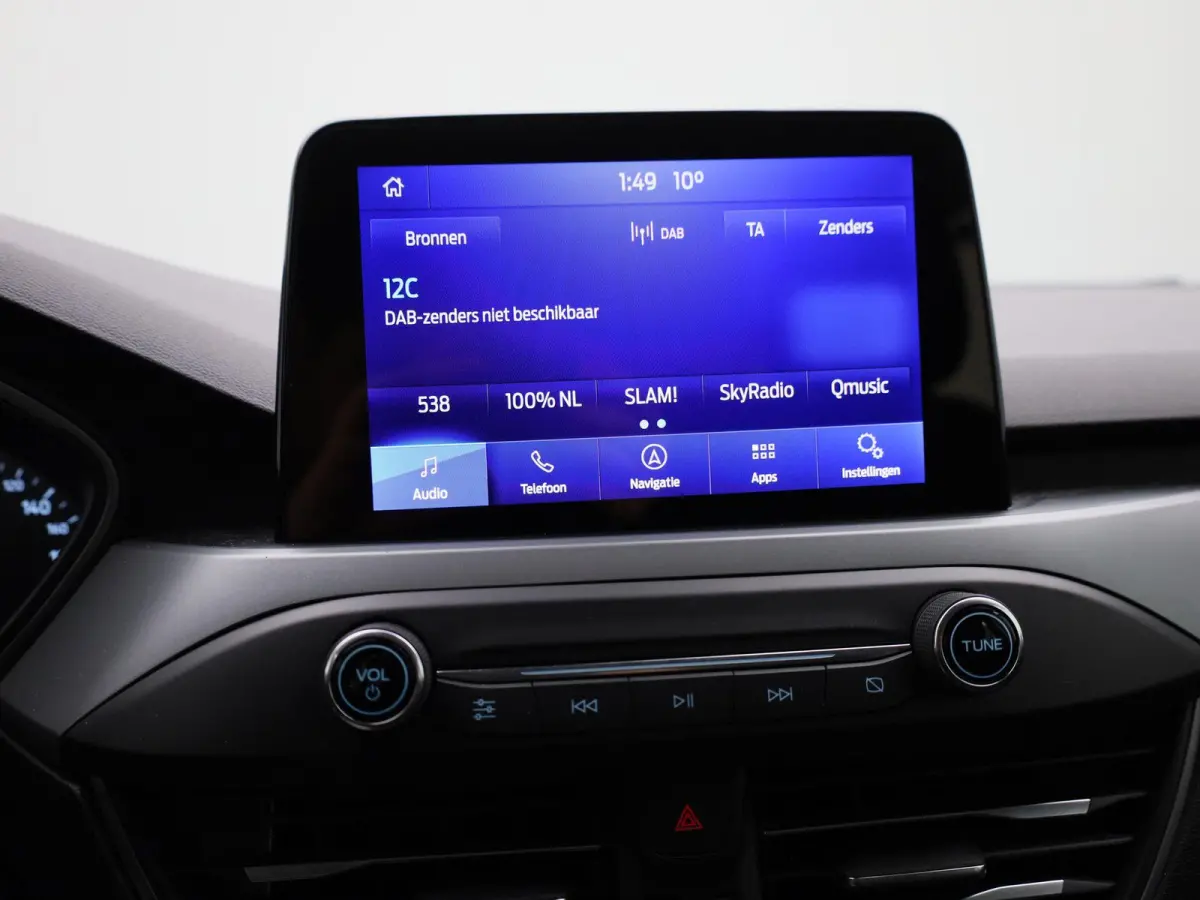 1.0 EcoBoost Hybrid Connected | Apple Carplay / Android Auto | LED Koplampen | Parkeersensoren | Multifunctioneel Stuurwiel |