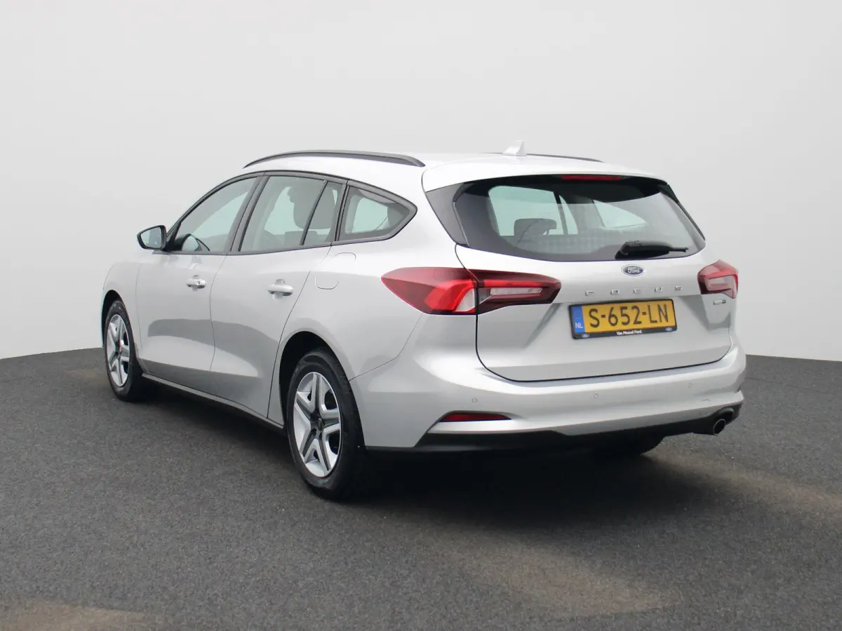 1.0 EcoBoost Hybrid Connected | Apple Carplay / Android Auto | LED Koplampen | Parkeersensoren | Multifunctioneel Stuurwiel |