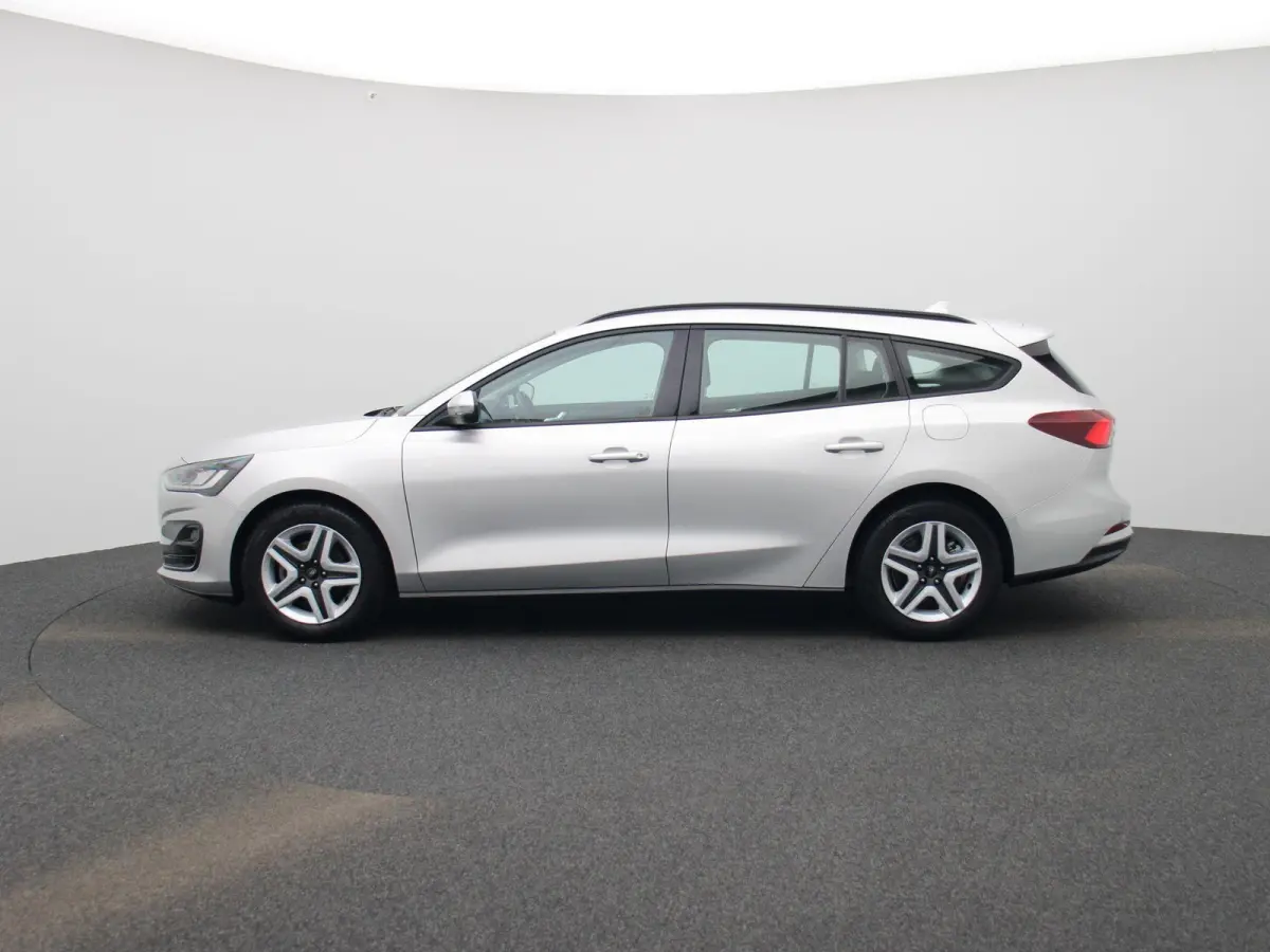 1.0 EcoBoost Hybrid Connected | Apple Carplay / Android Auto | LED Koplampen | Parkeersensoren | Multifunctioneel Stuurwiel |