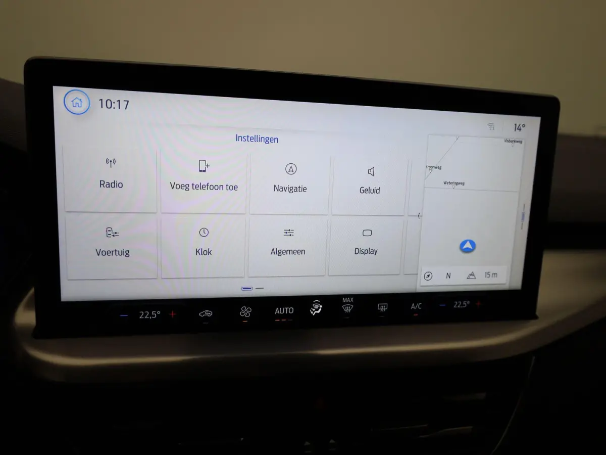 1.0 EcoBoost Hybrid Titanium X | Automaat | Apple Carplay/Android Auto | Trekhaak | Achteruitrijcamera | Parkeersensoren | Cruise Control | Lichtmetalen Velgen |