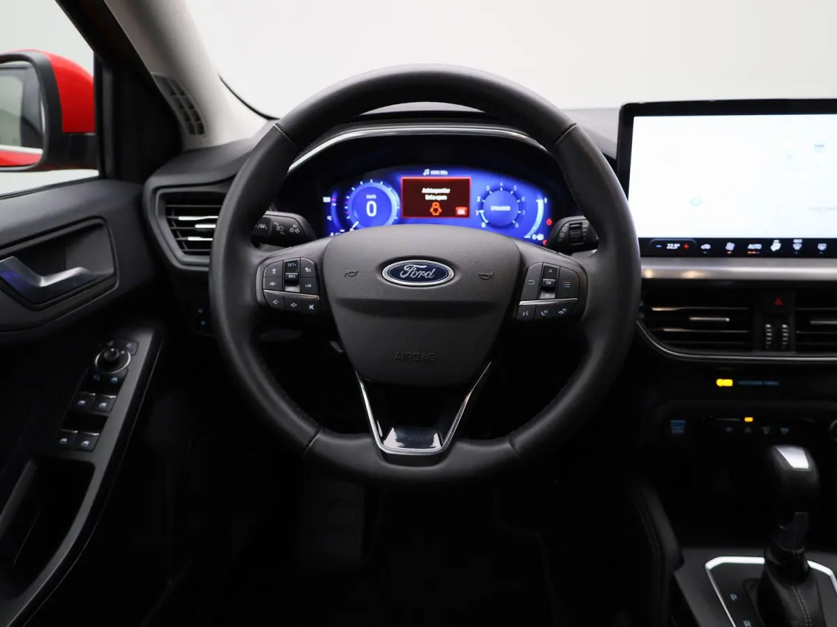 1.0 EcoBoost Hybrid Titanium X | Automaat | Apple Carplay/Android Auto | Trekhaak | Achteruitrijcamera | Parkeersensoren | Cruise Control | Lichtmetalen Velgen |