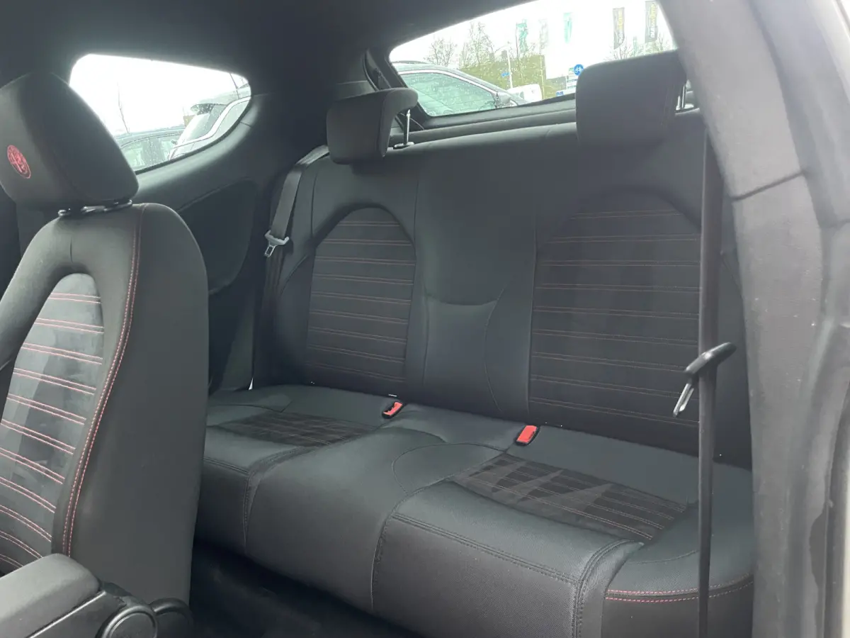 TwinAir 105PK ECO Super | 17" Velgen | Cruise/climate Control