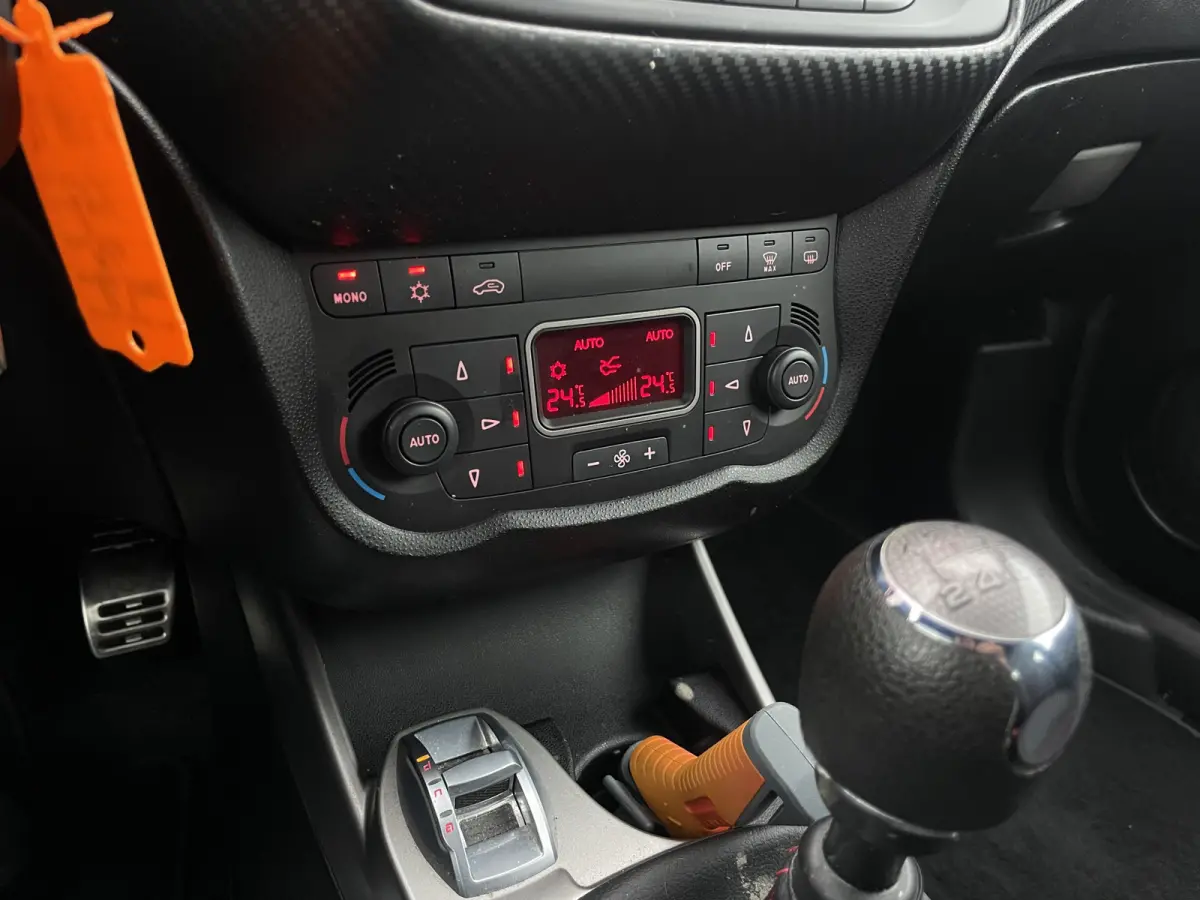TwinAir 105PK ECO Super | 17" Velgen | Cruise/climate Control