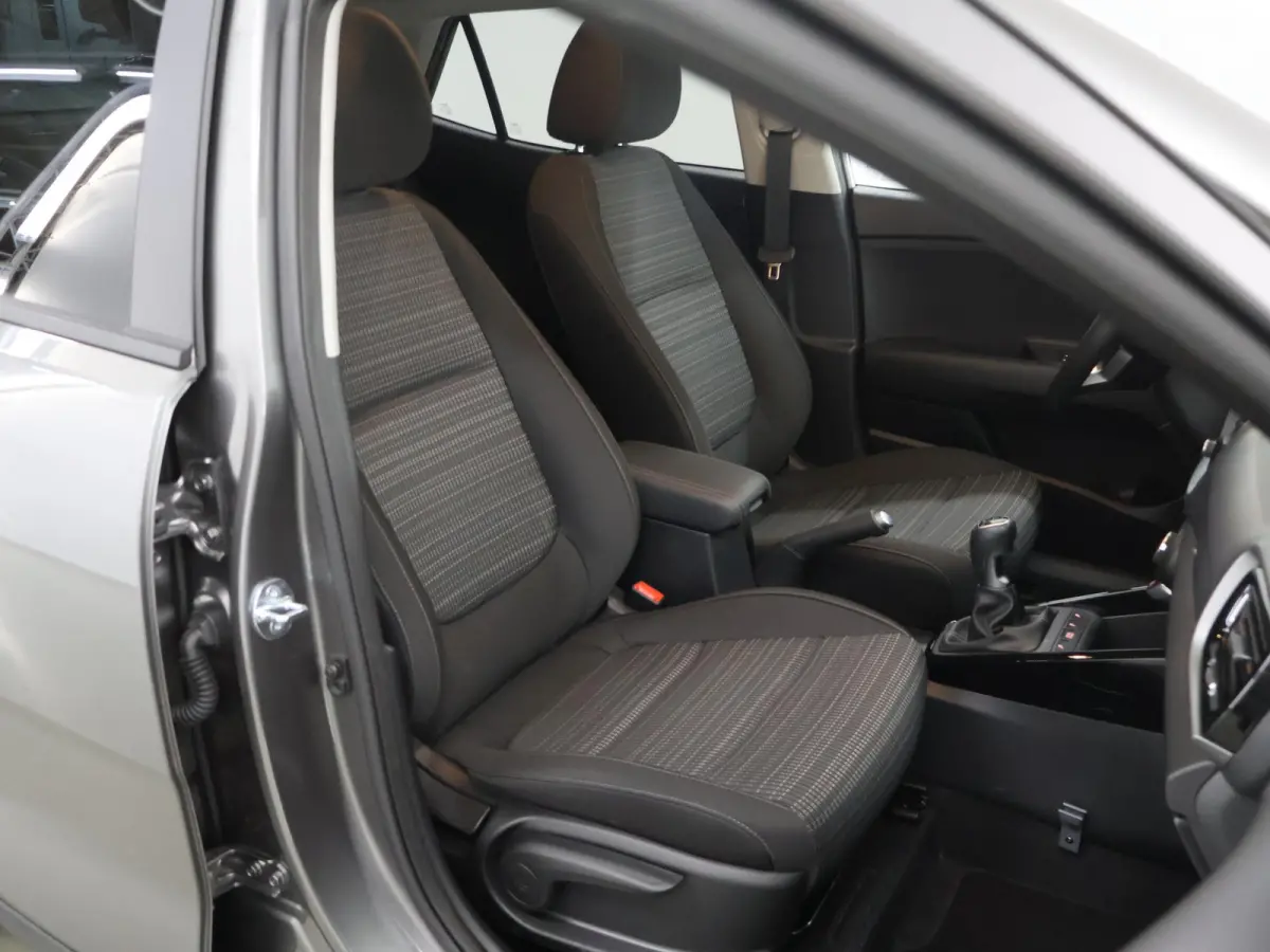 1.0 T-GDi MHEV DynamicPlusLine | Stoel/Stuurwielverwarming | Keyless | Navigatie | Parkeercamera | Climate Control |