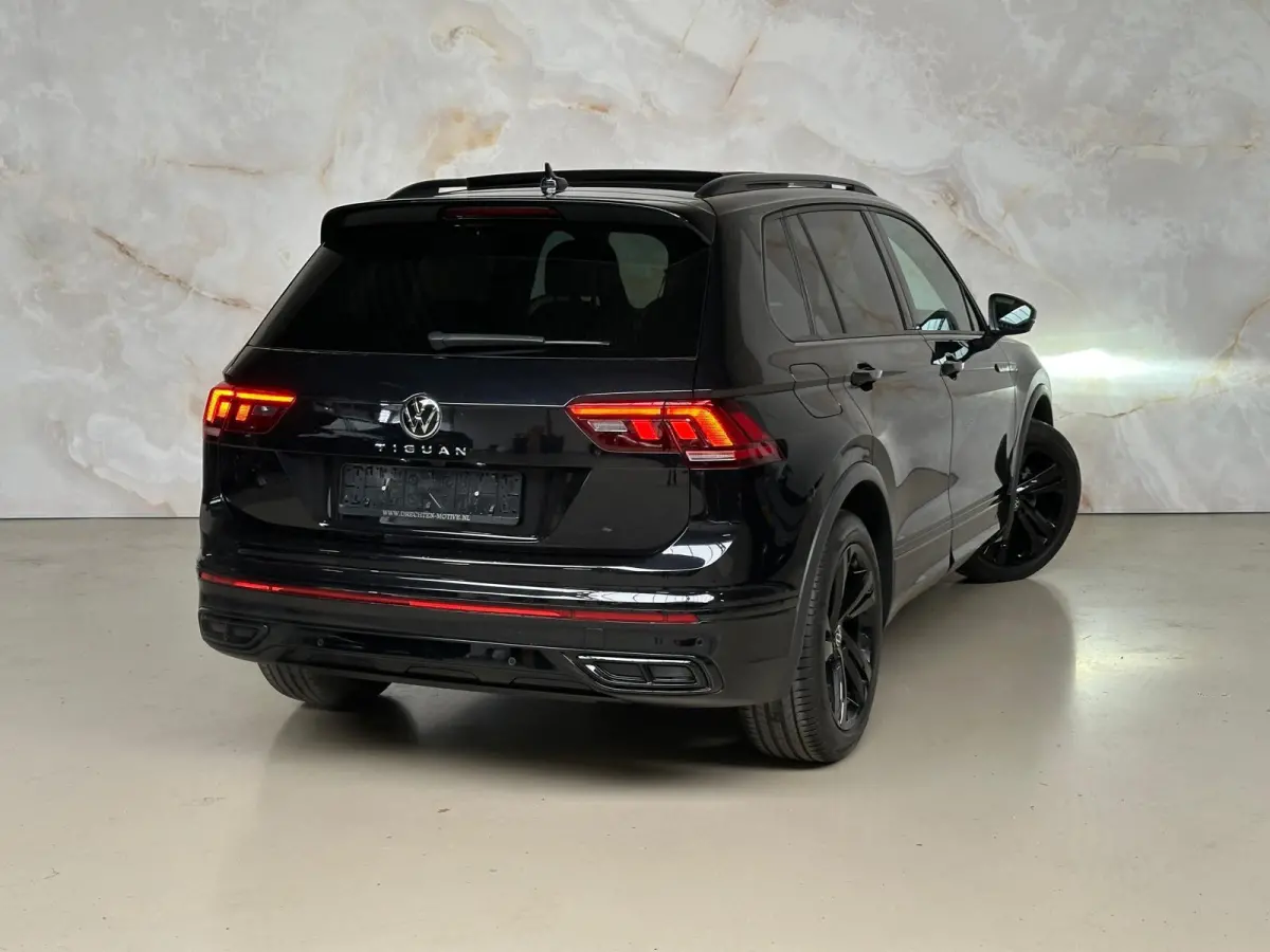 1.5 TSI R-Line / Pano / Camera /