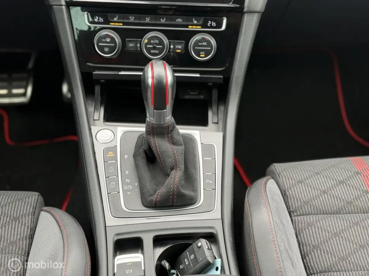 2.0 TSI GTI TCR PANO|AKRA|CAMERA|ACC|LED