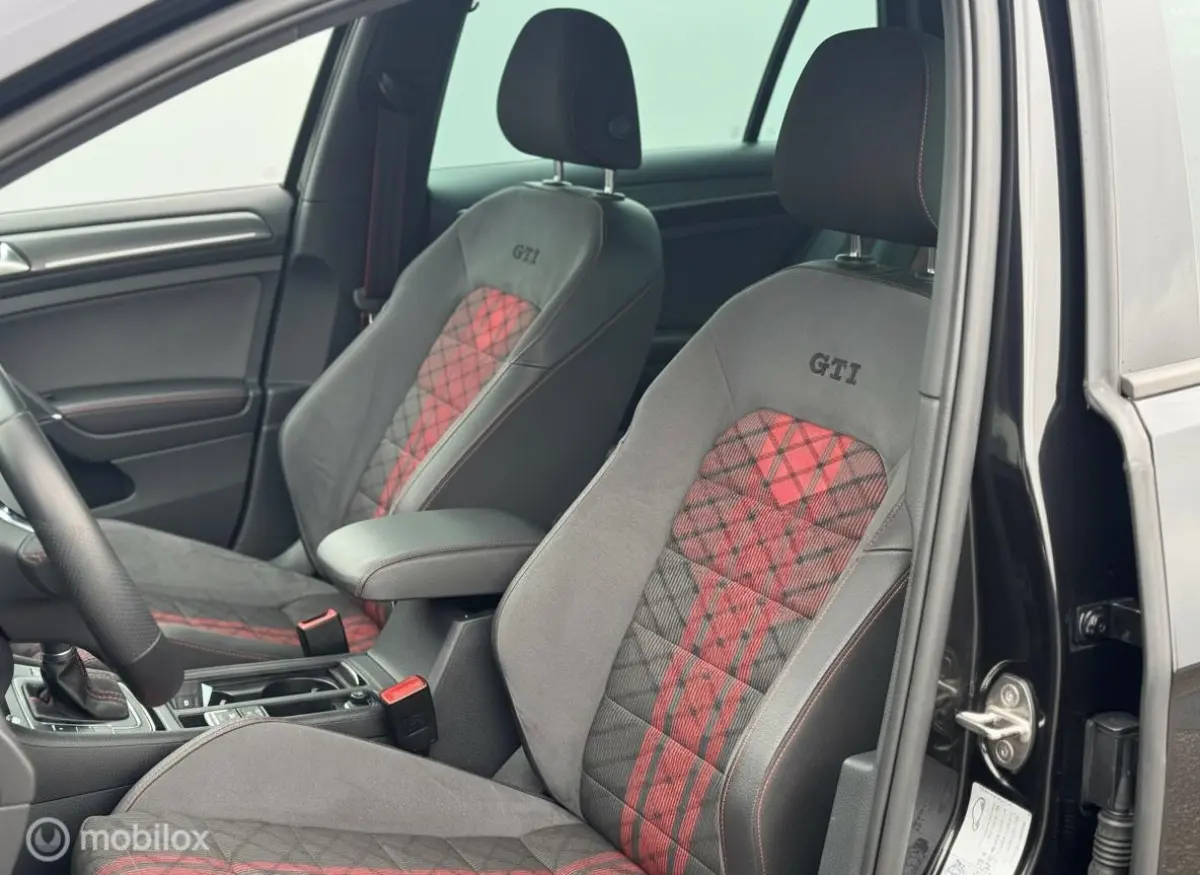 2.0 TSI GTI TCR PANO|AKRA|CAMERA|ACC|LED