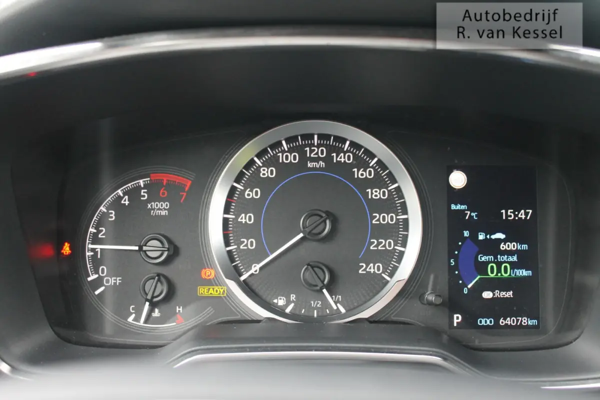 1.8 Hybrid Active I Navigatie I Carplay I ACC I Allseason I NL-auto
