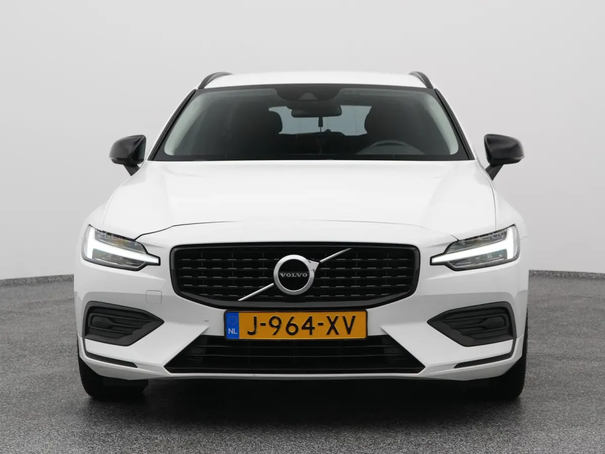 2.0 B3 Momentum Advantage | CRUISE | CARPLAY