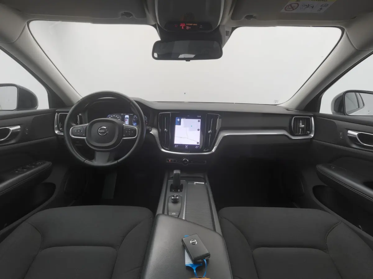 2.0 B3 Momentum Advantage | CRUISE | CARPLAY