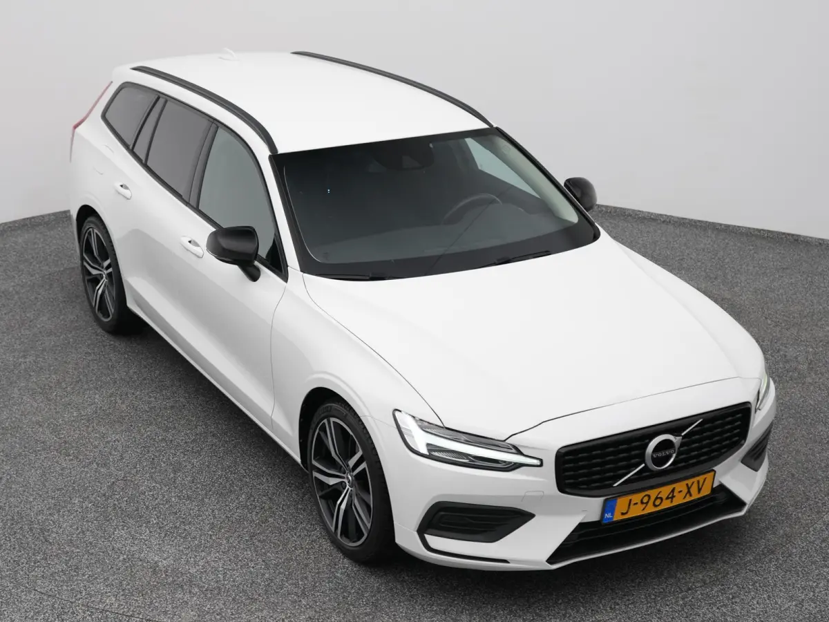 2.0 B3 Momentum Advantage | CRUISE | CARPLAY