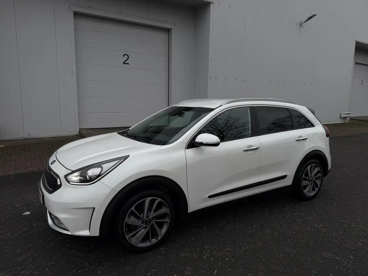 1.6 GDi Hybrid ExecutiveLine ACC/LEER/CARPLAY/NAP