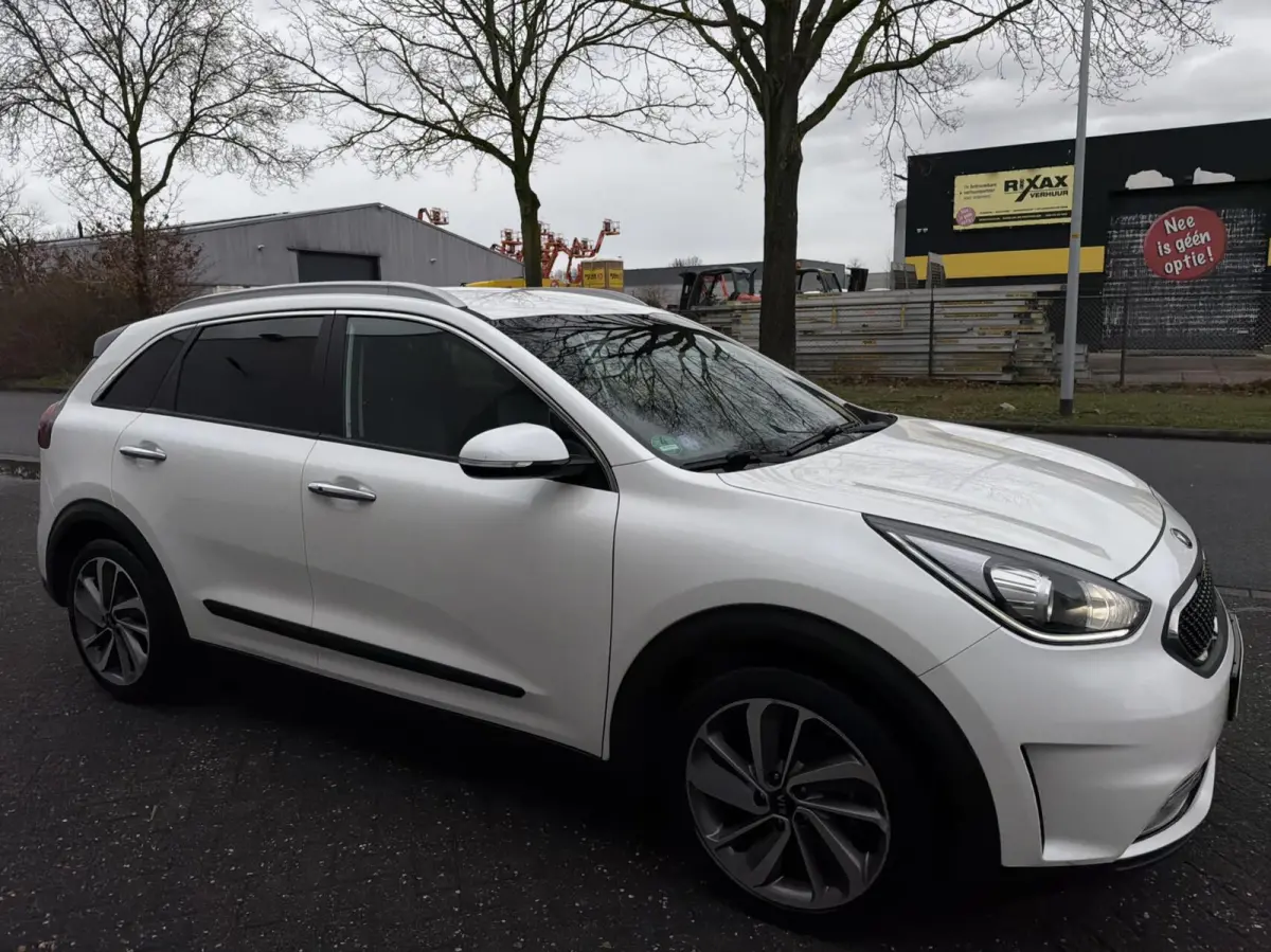1.6 GDi Hybrid ExecutiveLine ACC/LEER/CARPLAY/NAP