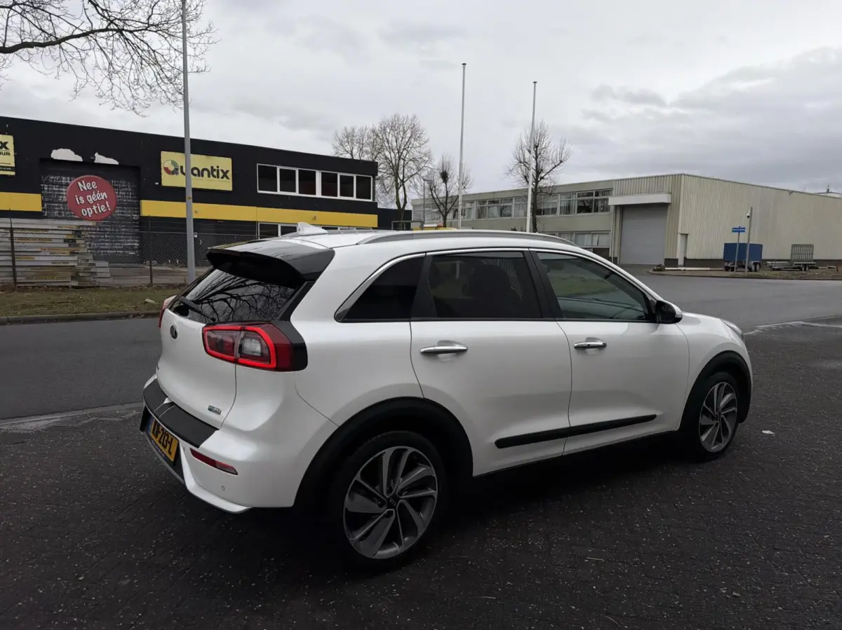 1.6 GDi Hybrid ExecutiveLine ACC/LEER/CARPLAY/NAP