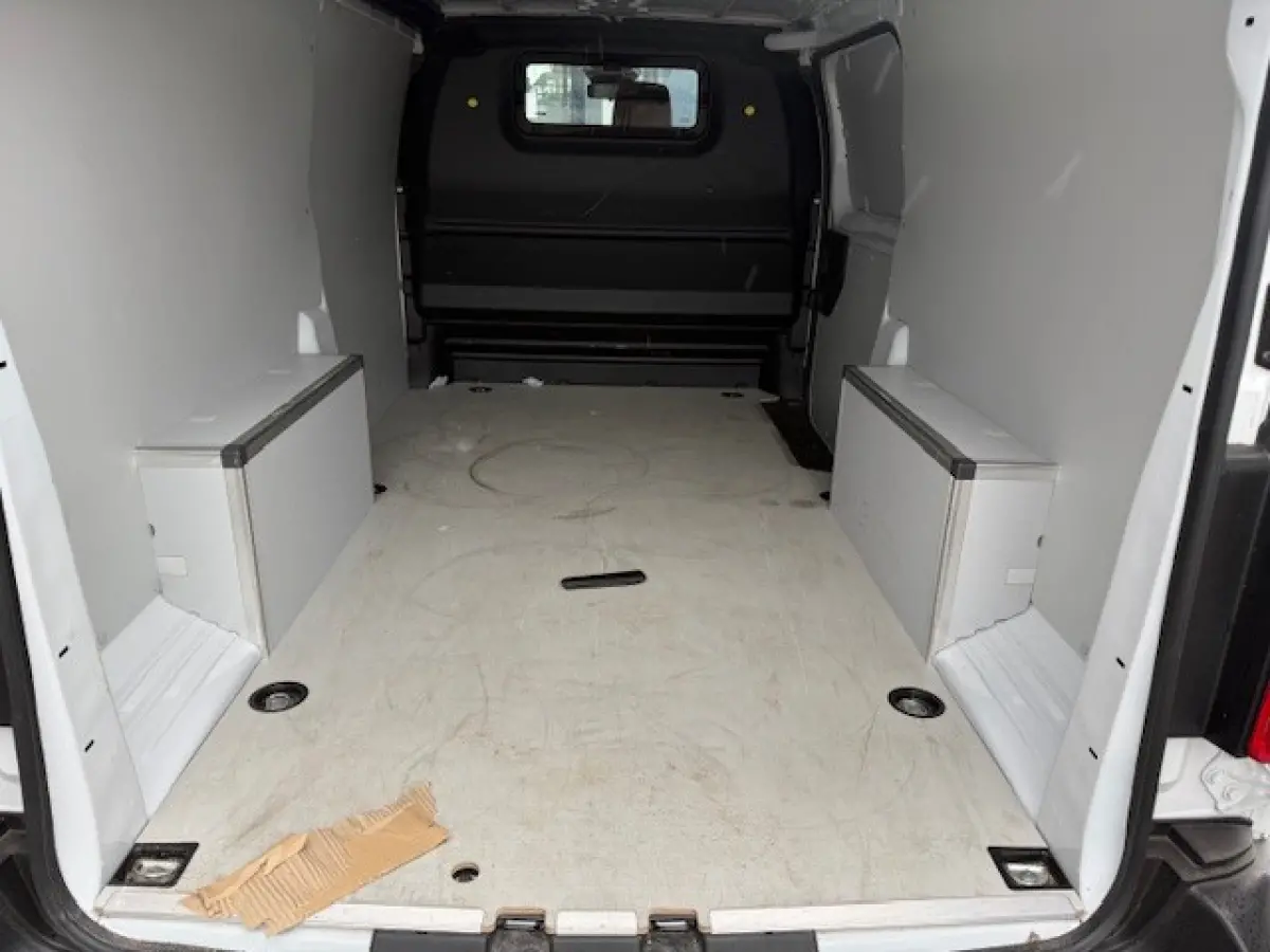 2.0 Diesel 145 L3 Cruise control ] Airco ] Parkeersensoren achter ]